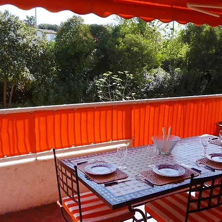 Apartment Les Patios * סן טרופז